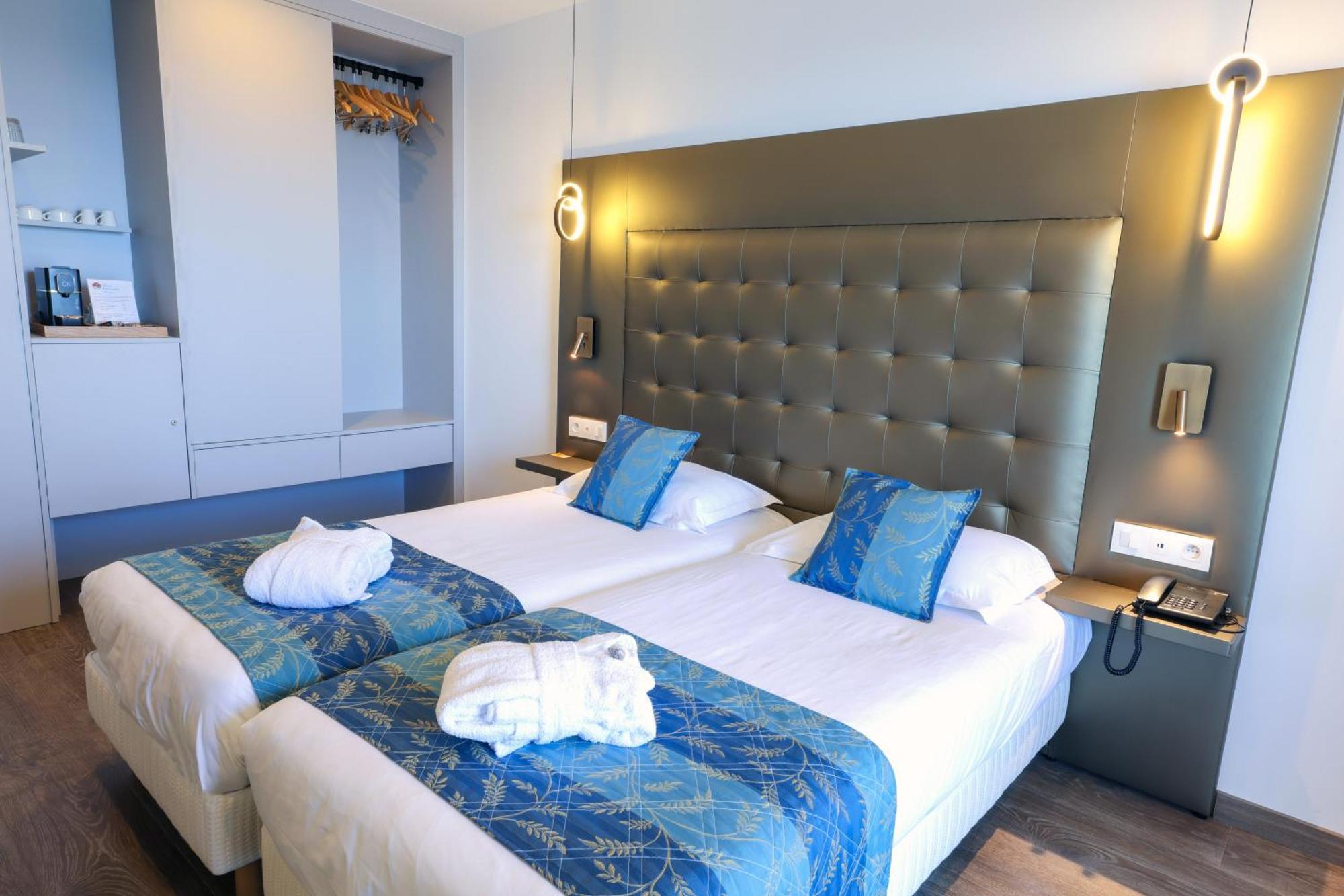 Hotel Saint Christophe Кальві Екстер'єр фото